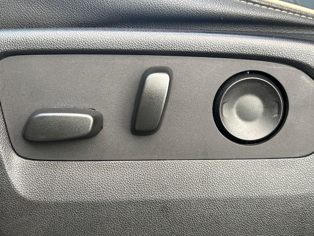 used 2023 Chevrolet Tahoe car, priced at $41,027