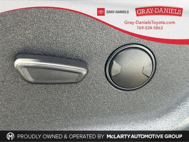 used 2022 Ford F-150 car, priced at $31,143
