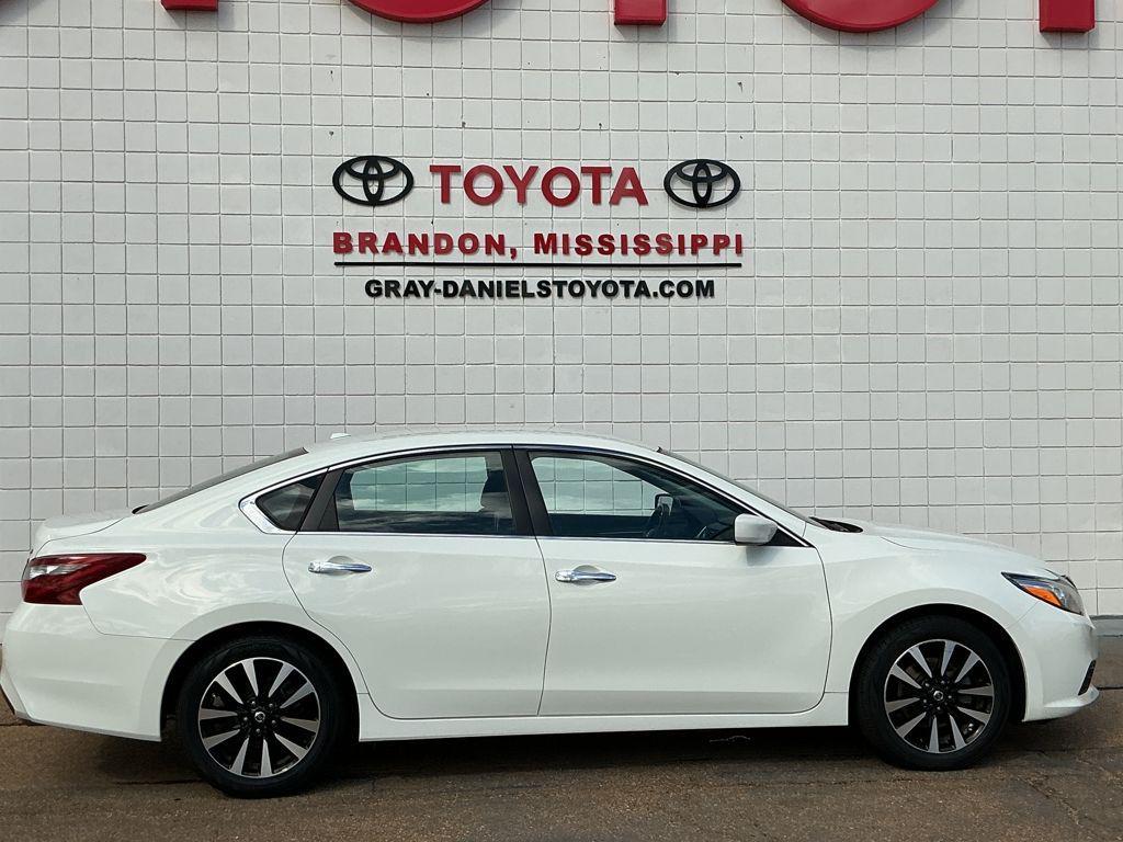 used 2018 Nissan Altima car, priced at $12,163