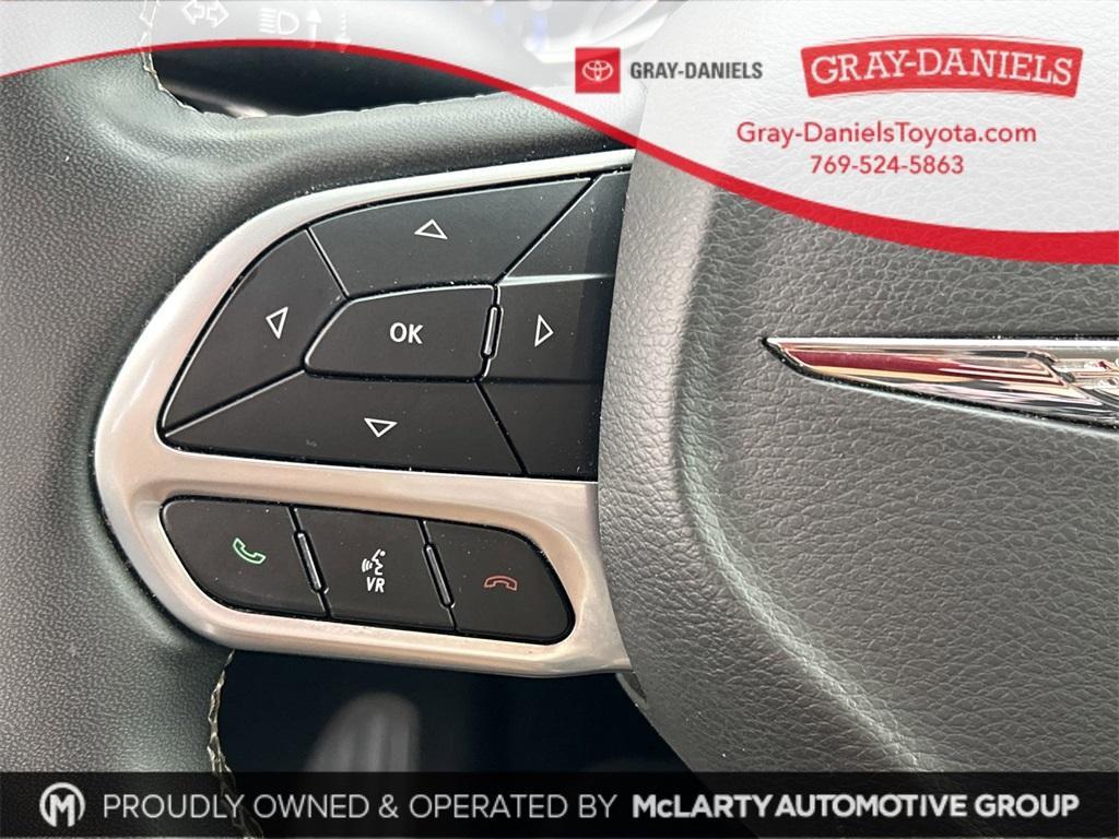 used 2022 Chrysler Pacifica car, priced at $18,085