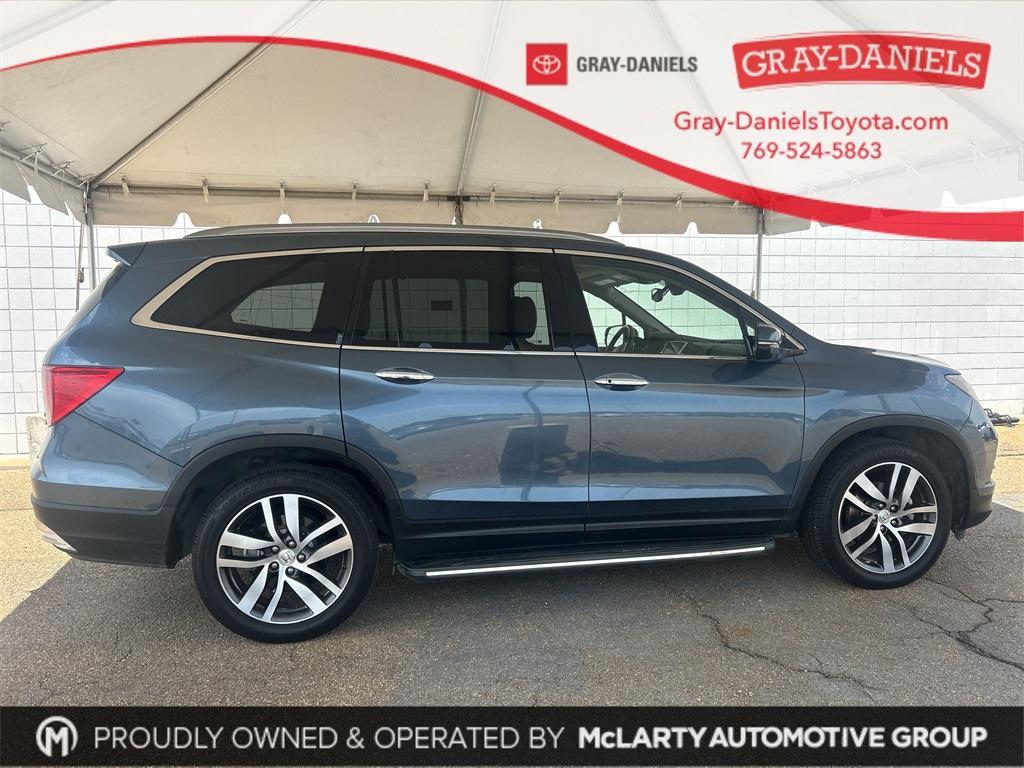 used 2017 Honda Pilot car, priced at $18,703