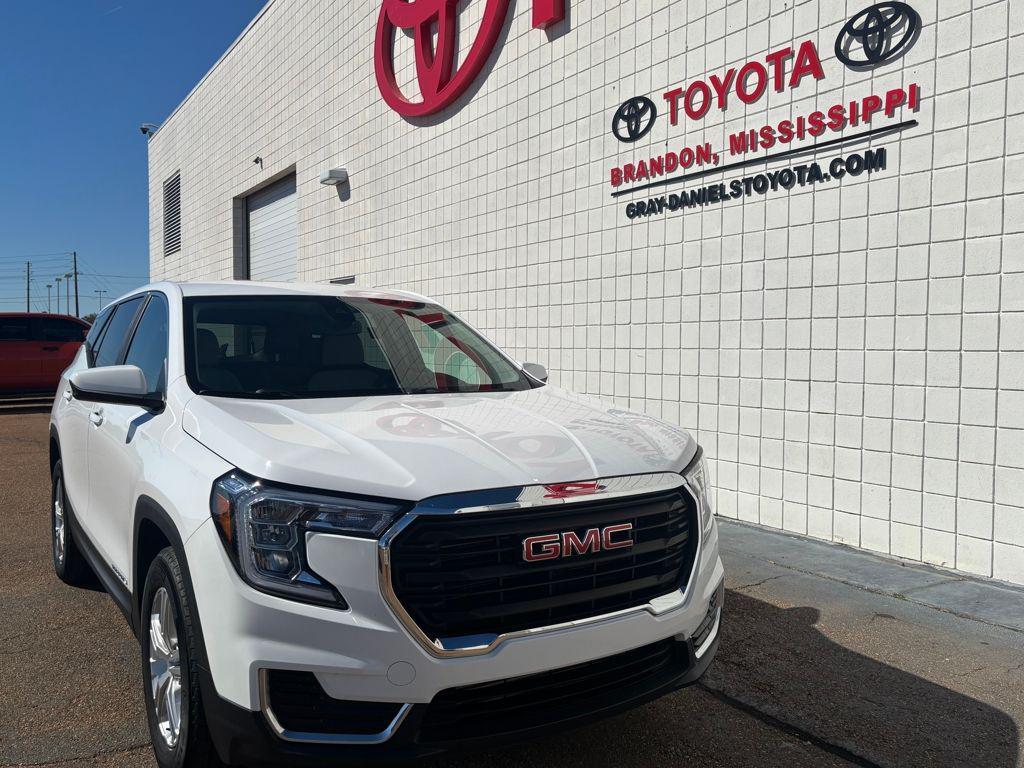 used 2024 GMC Terrain car, priced at $20,419