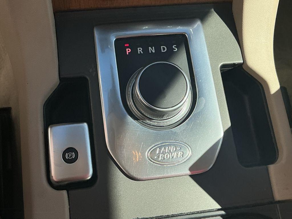 used 2016 Land Rover LR4 car, priced at $19,035