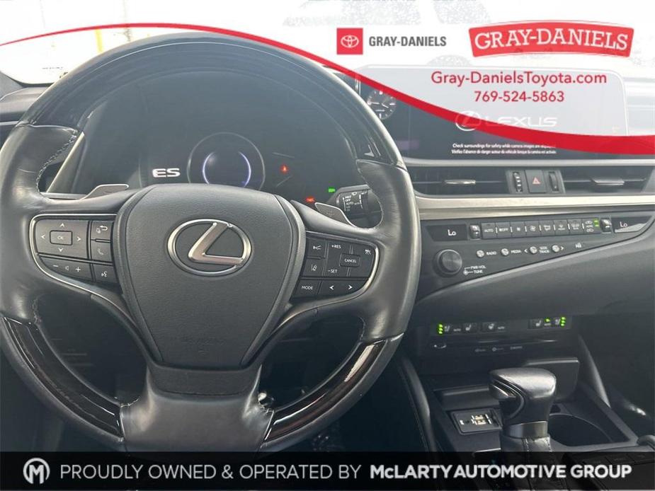 used 2019 Lexus ES 350 car, priced at $26,825