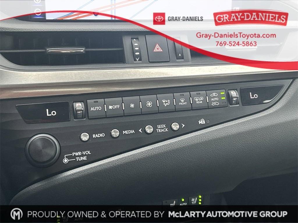 used 2019 Lexus ES 350 car, priced at $26,825