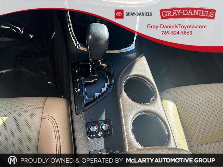 used 2013 Toyota Avalon car, priced at $11,164