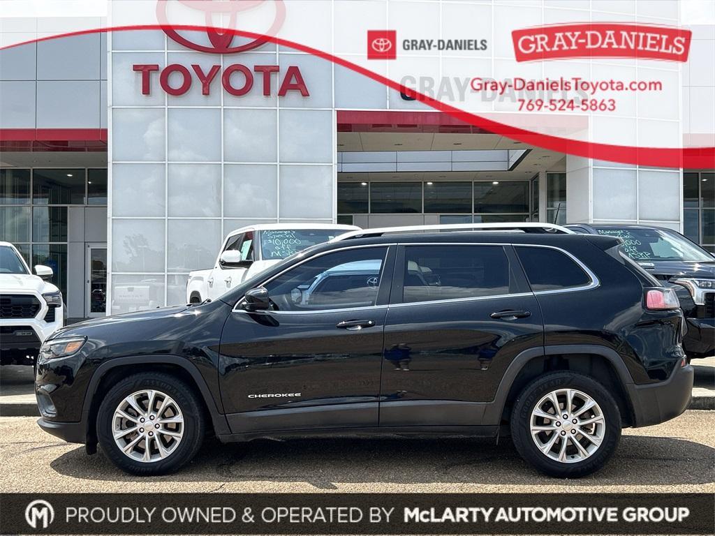 used 2019 Jeep Cherokee car, priced at $16,216