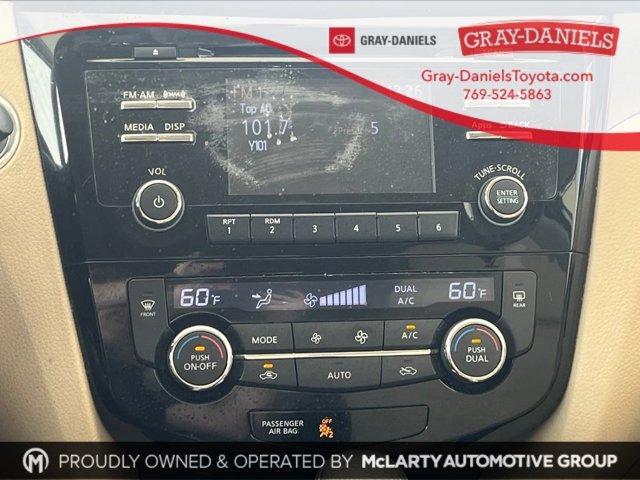 used 2016 Nissan Rogue car, priced at $13,236