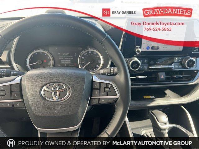 used 2024 Toyota Highlander car, priced at $39,610