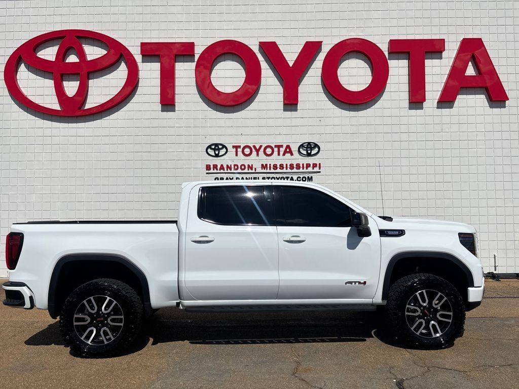 used 2024 GMC Sierra 1500 car, priced at $51,201