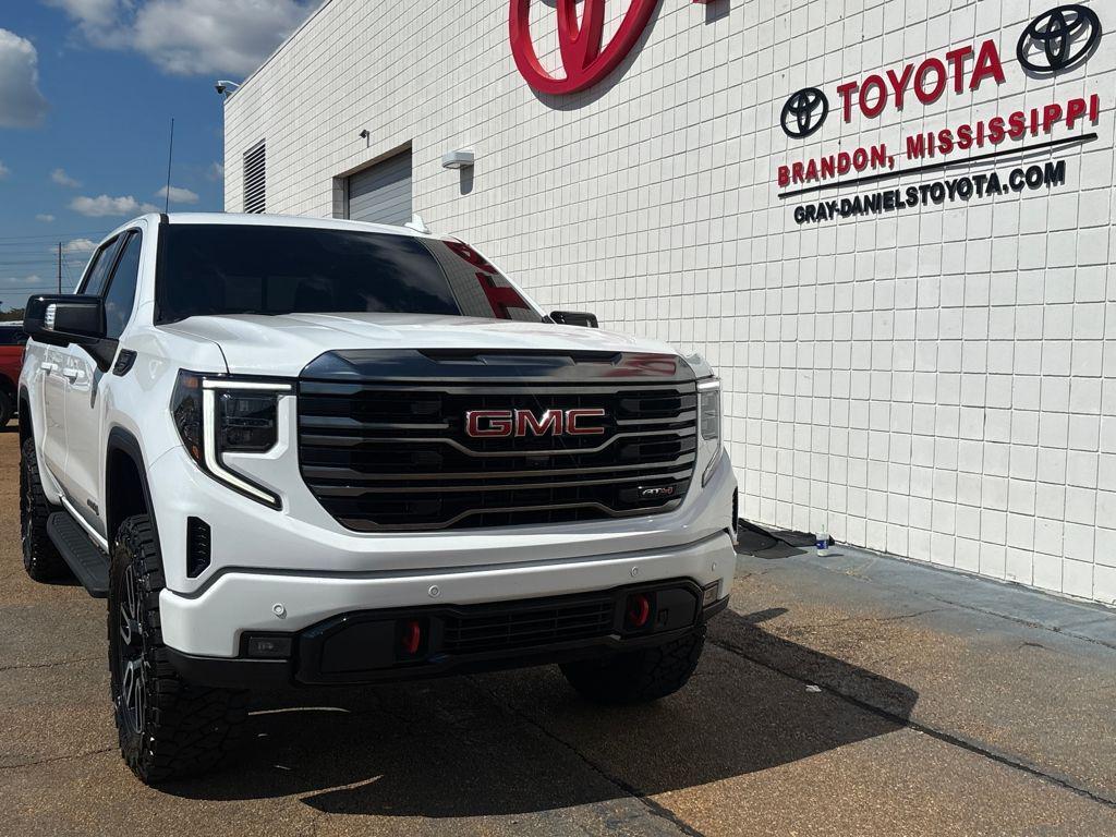 used 2024 GMC Sierra 1500 car, priced at $51,201