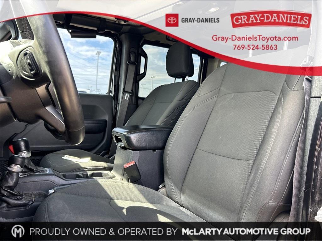 used 2018 Jeep Wrangler Unlimited car, priced at $23,177