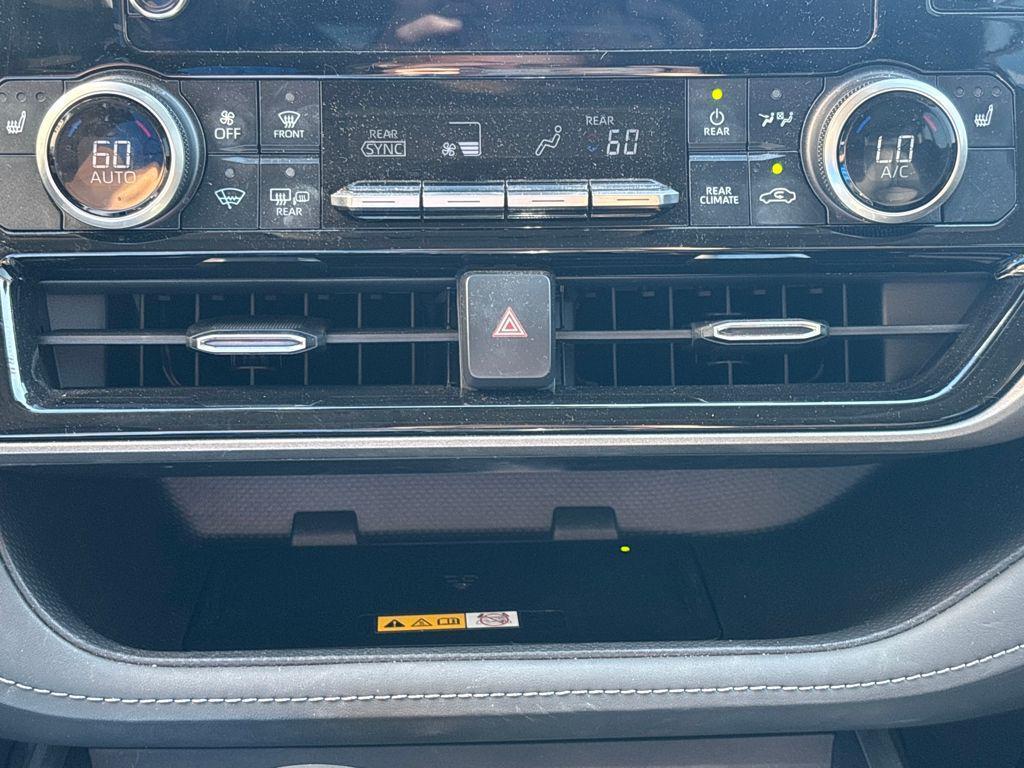 used 2023 Toyota Highlander car, priced at $33,670