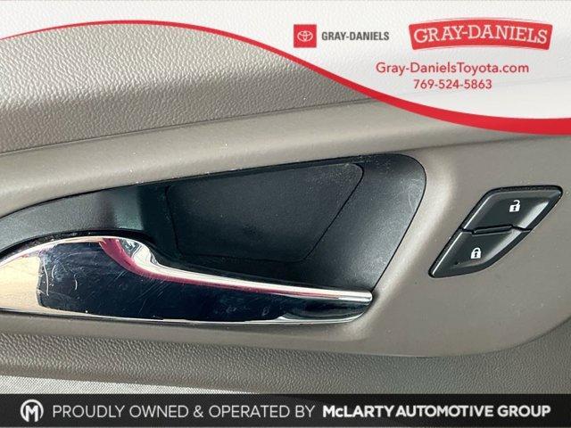 used 2020 Chevrolet Malibu car, priced at $15,531