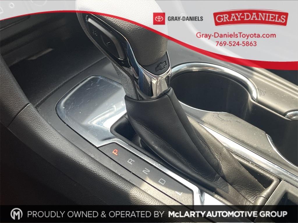 used 2023 Chevrolet Equinox car, priced at $20,980