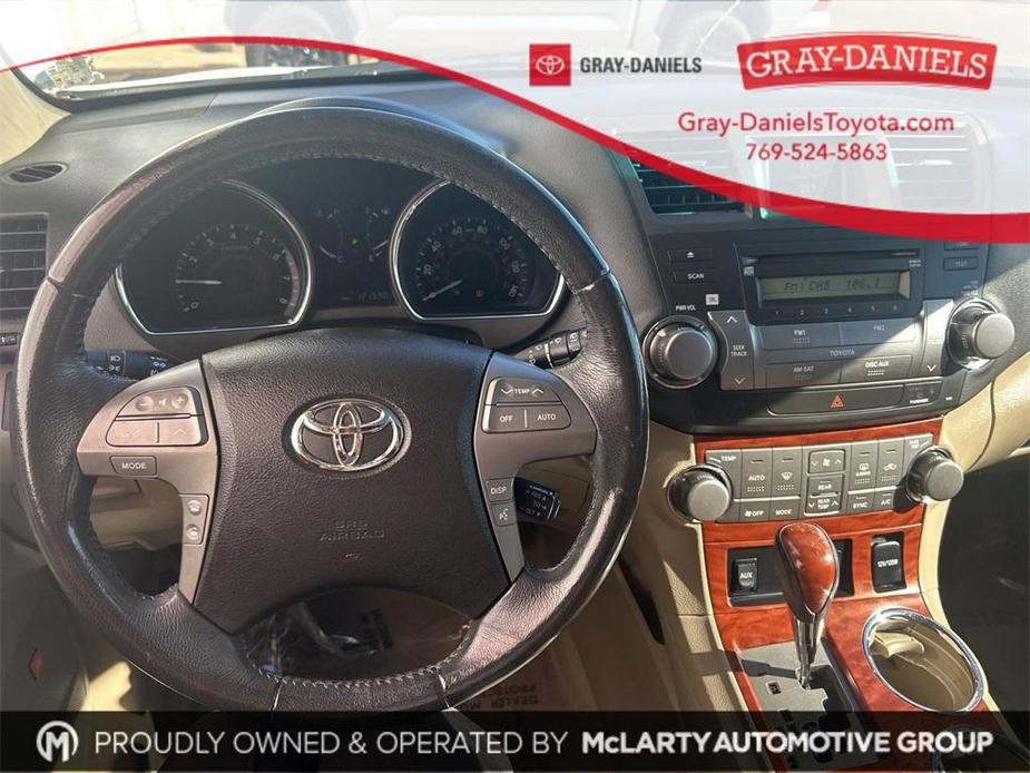 used 2010 Toyota Highlander car, priced at $11,811