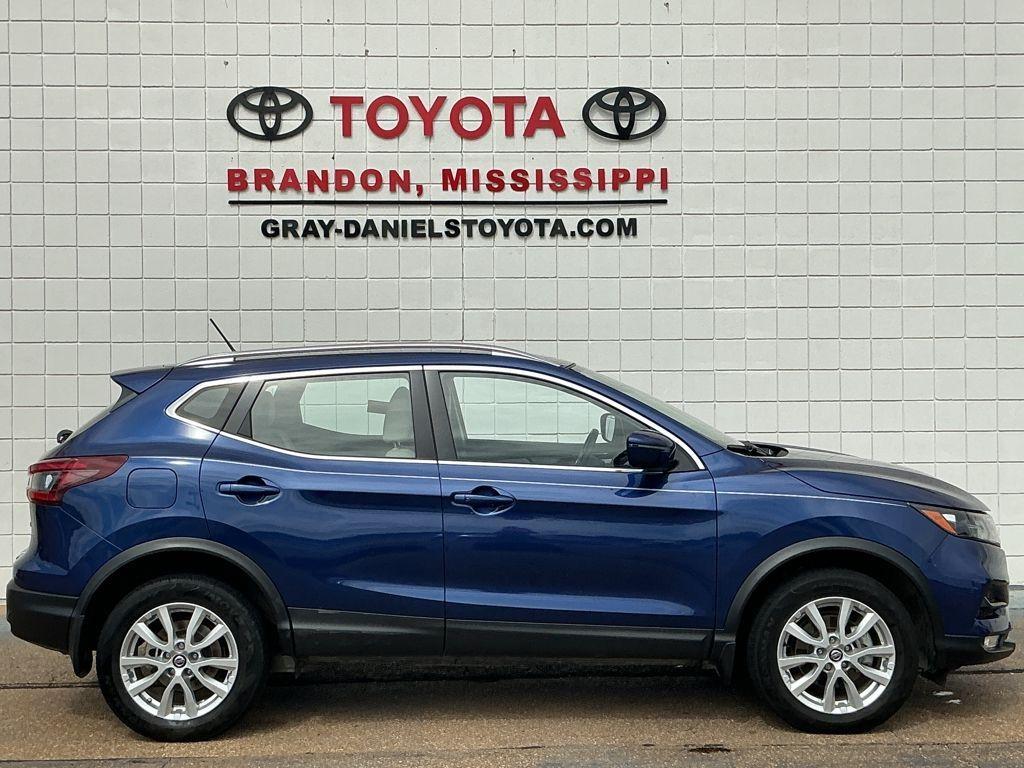 used 2021 Nissan Rogue Sport car, priced at $17,026