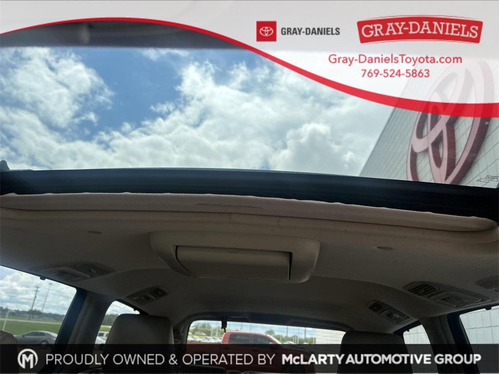 used 2009 Toyota Sienna car, priced at $10,700
