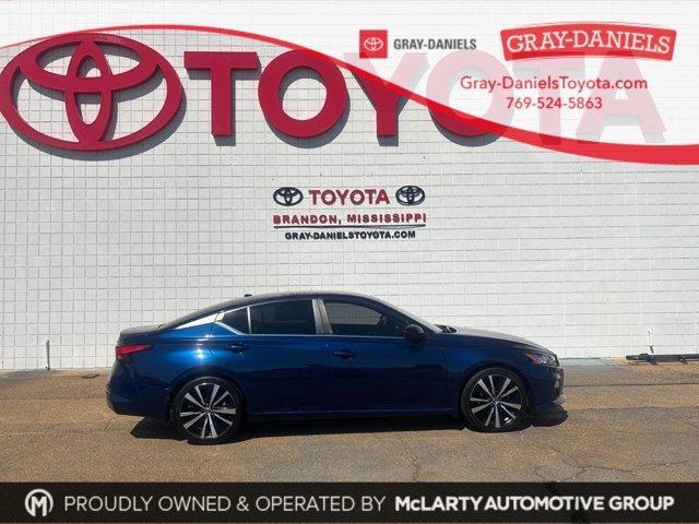used 2020 Nissan Altima car, priced at $15,046