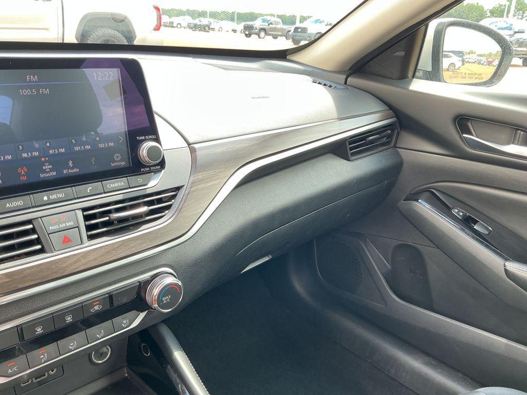 used 2023 Nissan Altima car, priced at $15,901