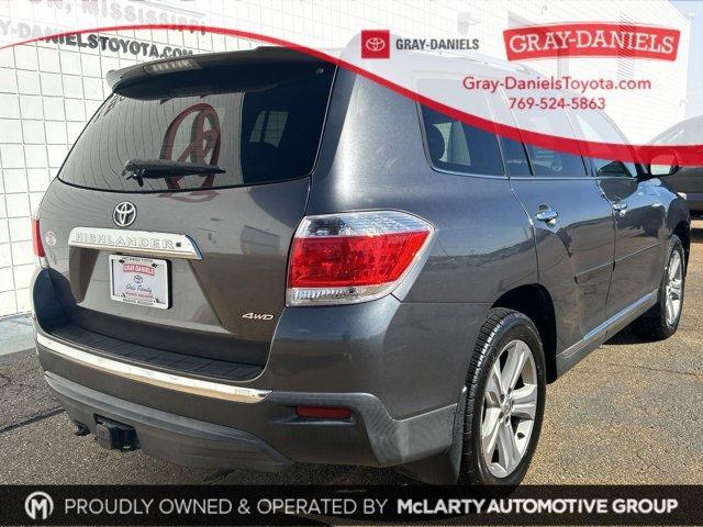 used 2013 Toyota Highlander car, priced at $13,572