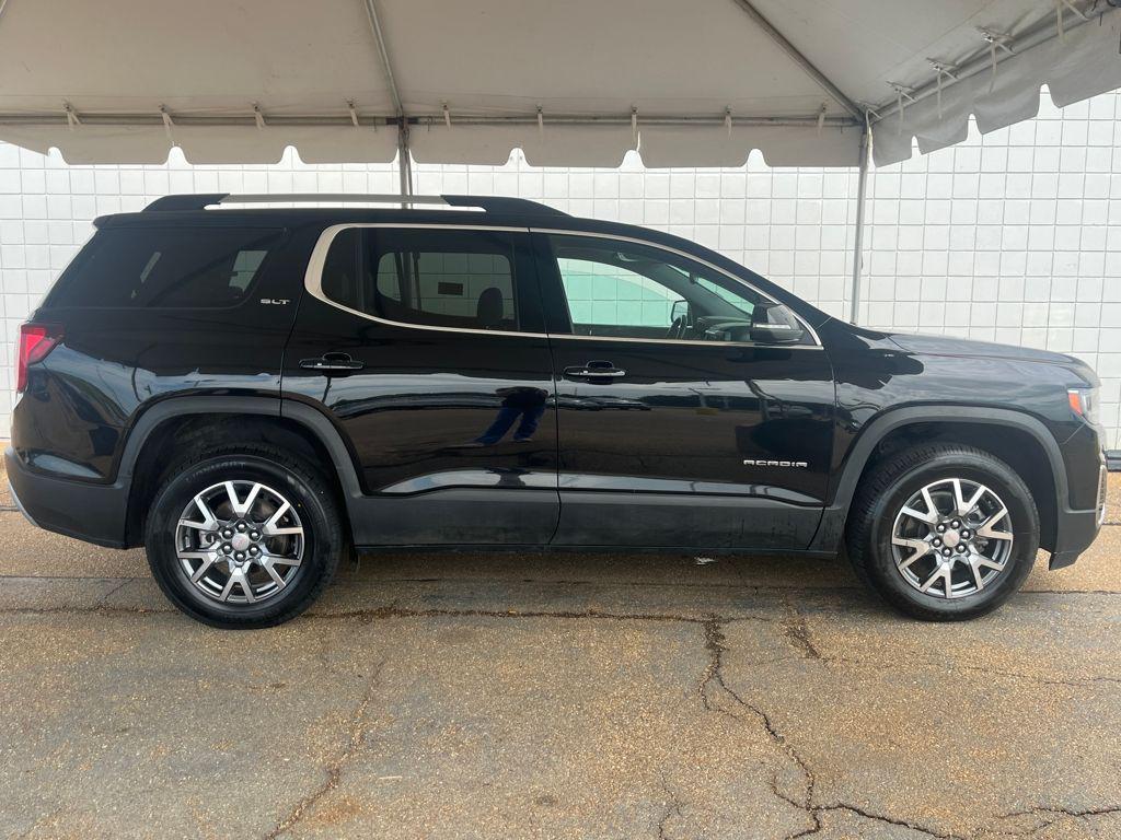 used 2023 GMC Acadia car, priced at $18,500