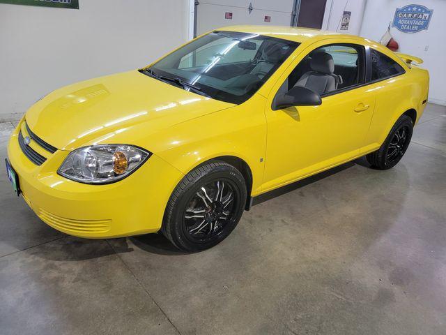 used 2007 Chevrolet Cobalt car, priced at $5,200