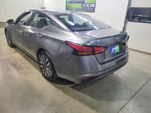 used 2023 Nissan Altima car, priced at $20,400