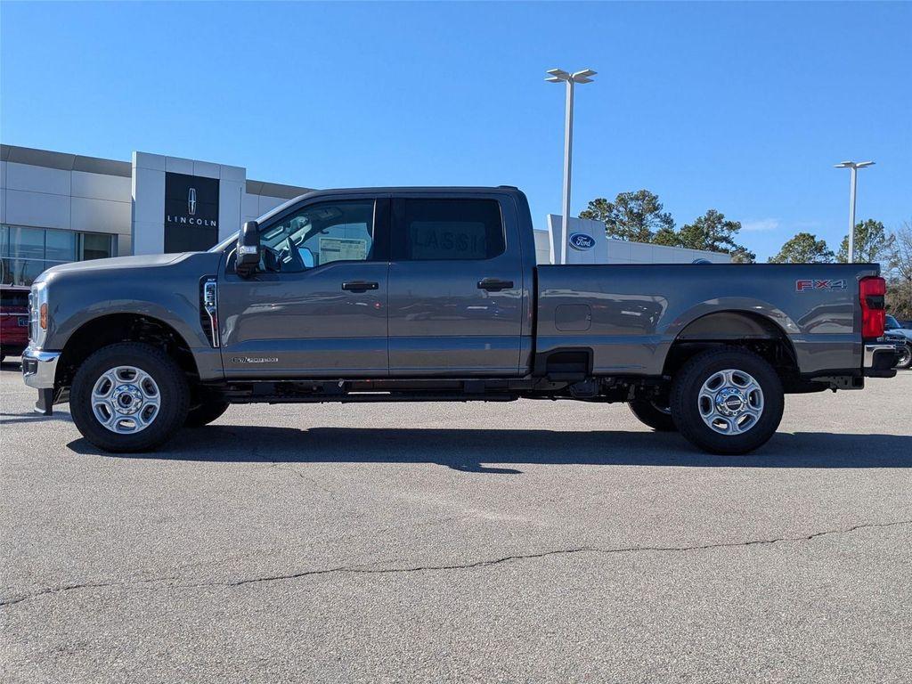 new 2025 Ford F-350 car, priced at $68,607