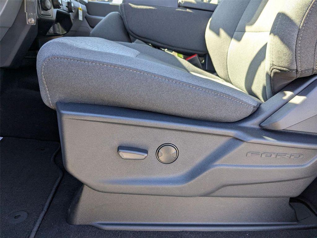 new 2025 Ford F-350 car, priced at $68,607