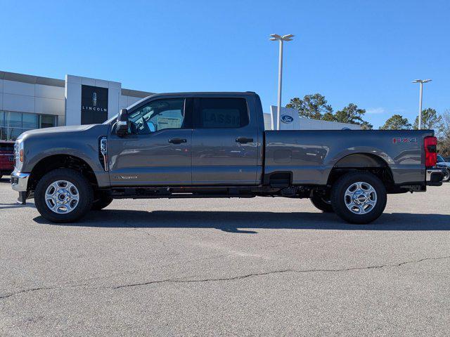 new 2025 Ford F-350 car, priced at $72,575