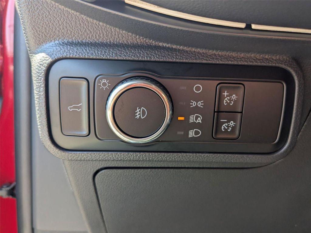 new 2025 Ford Explorer car, priced at $48,144