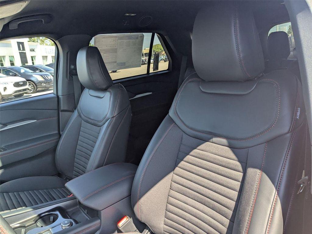 new 2025 Ford Explorer car, priced at $48,144