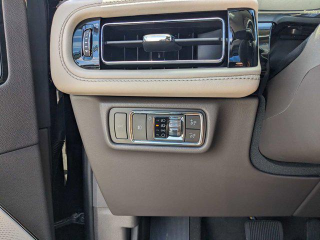 new 2024 Lincoln Aviator car, priced at $75,575