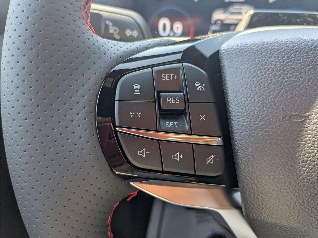 new 2025 Ford Explorer car, priced at $47,387