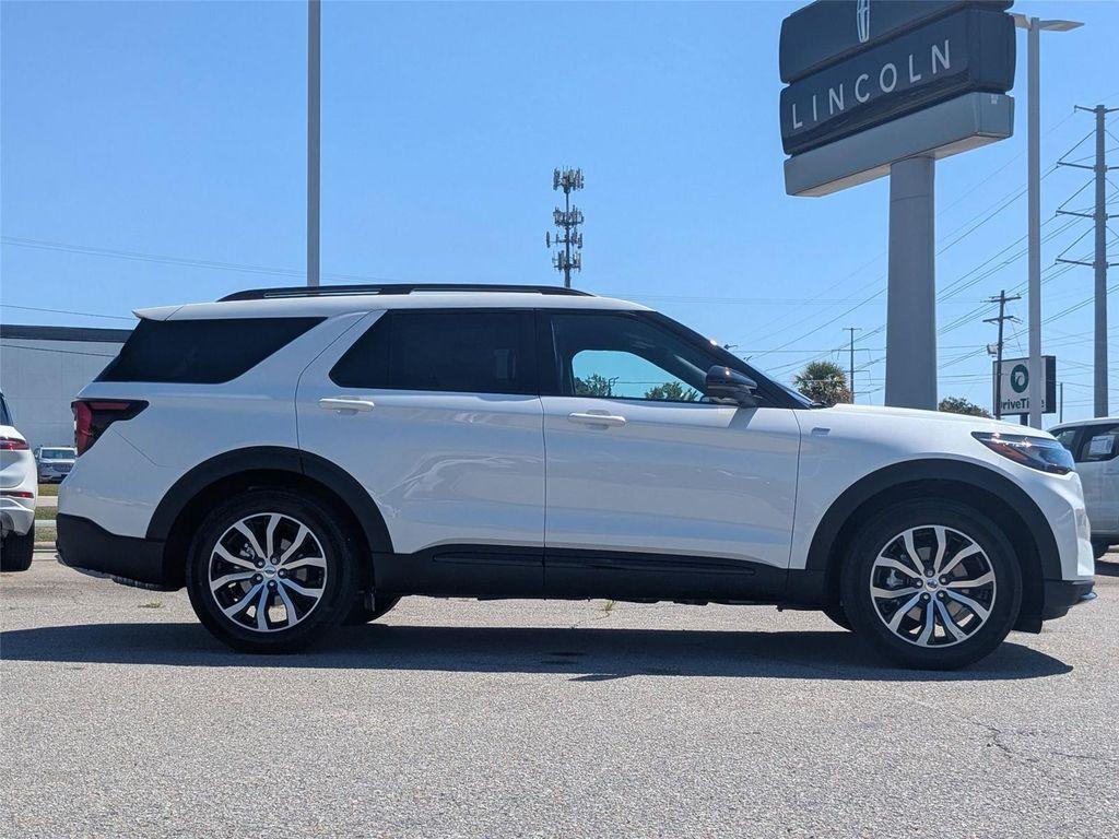 new 2025 Ford Explorer car, priced at $47,387