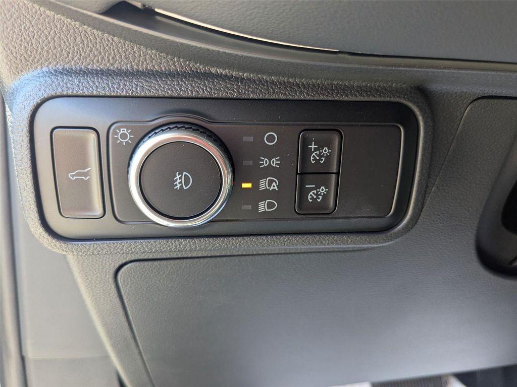 new 2025 Ford Explorer car, priced at $47,387