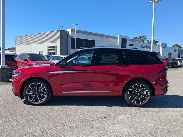 new 2024 Lincoln Nautilus car, priced at $58,970