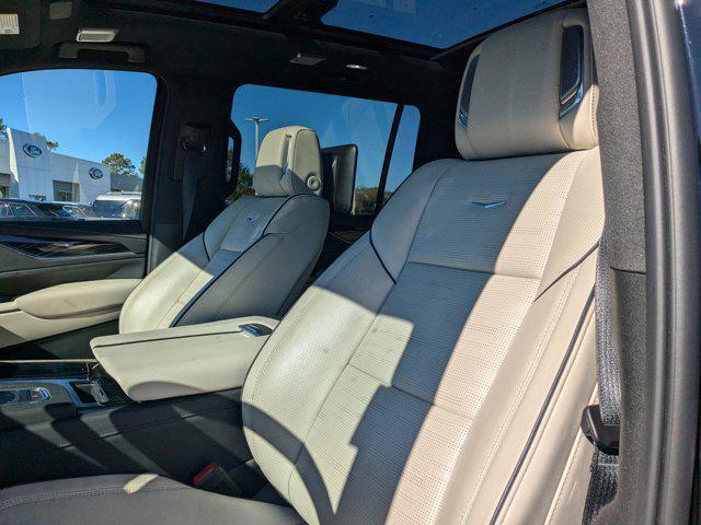 used 2023 Cadillac Escalade ESV car, priced at $78,495