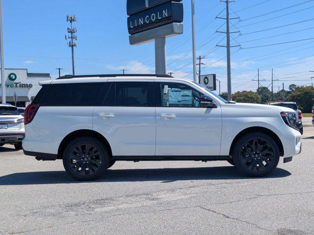 new 2025 Ford Expedition car, priced at $80,034