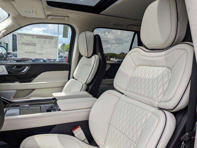 new 2024 Lincoln Navigator car, priced at $105,495