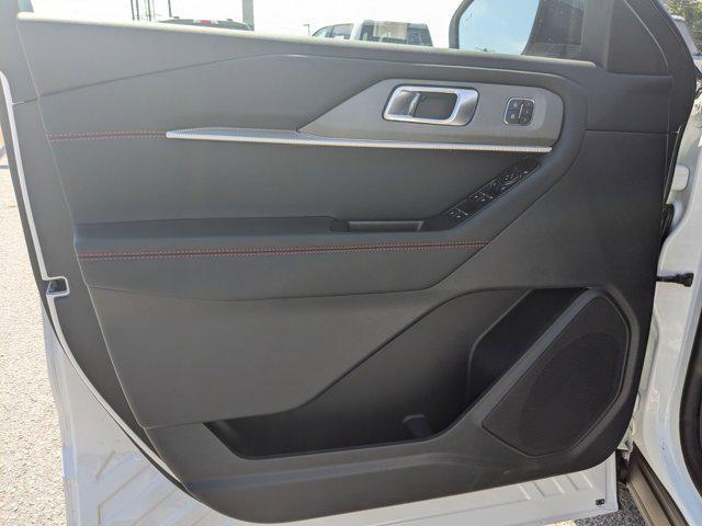 new 2025 Ford Explorer car, priced at $50,439