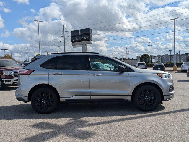 new 2024 Ford Edge car, priced at $35,020