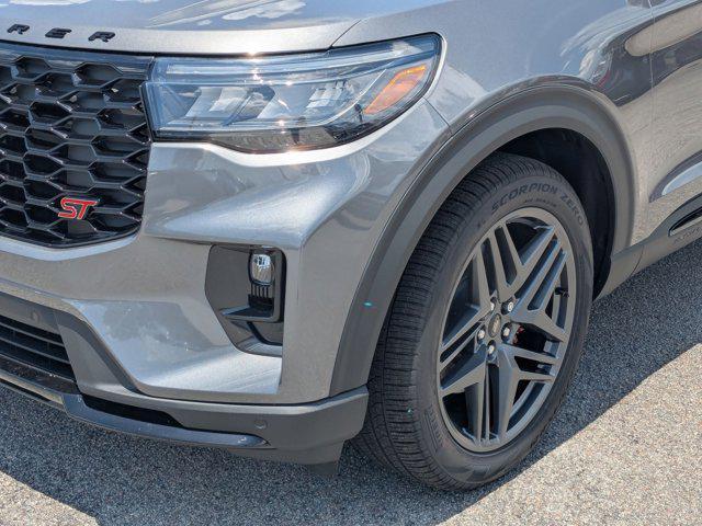new 2025 Ford Explorer car, priced at $57,962