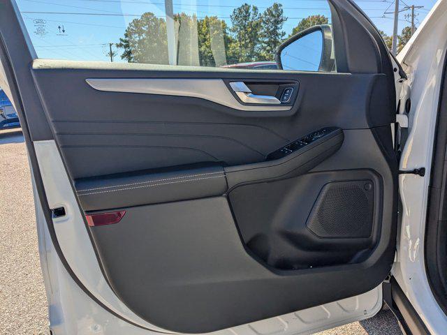 used 2024 Ford Escape car, priced at $30,895