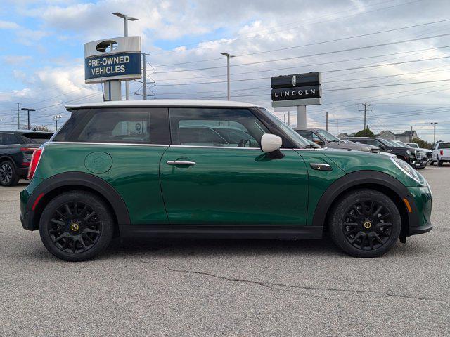 used 2022 MINI Hardtop car, priced at $20,995