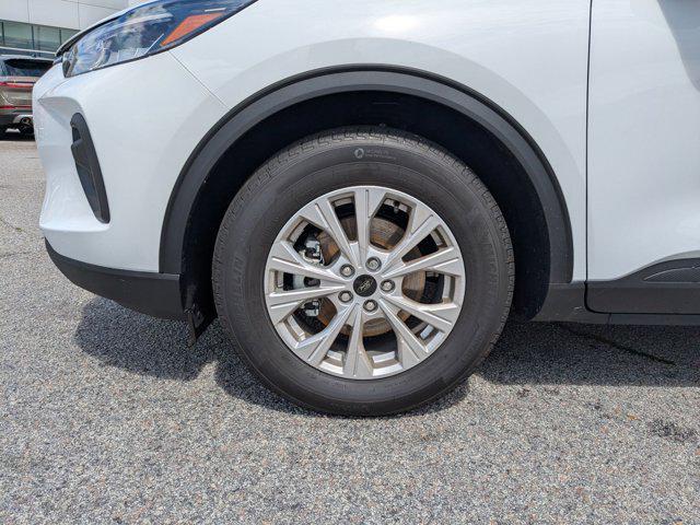 new 2025 Ford Escape car, priced at $31,268