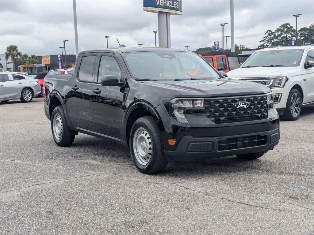 new 2025 Ford Maverick car, priced at $31,549