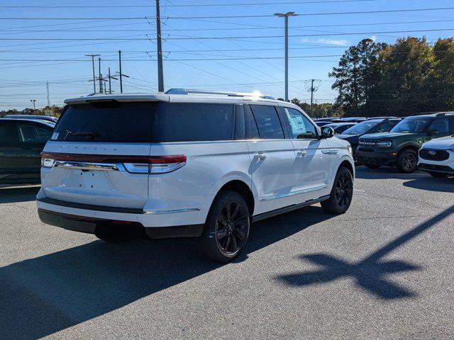 new 2024 Lincoln Navigator car, priced at $101,745