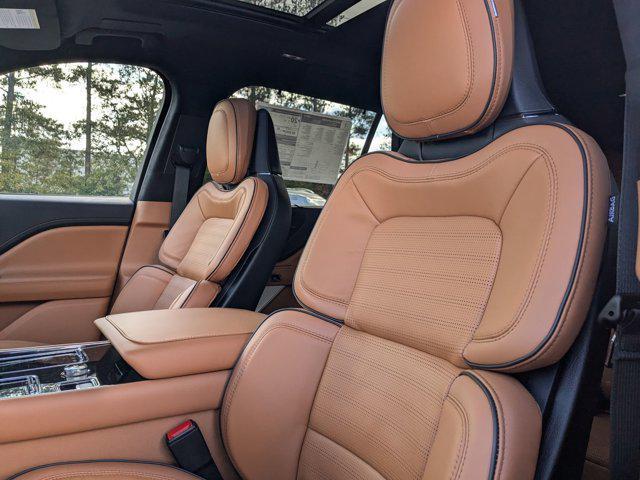 new 2025 Lincoln Aviator car, priced at $88,825